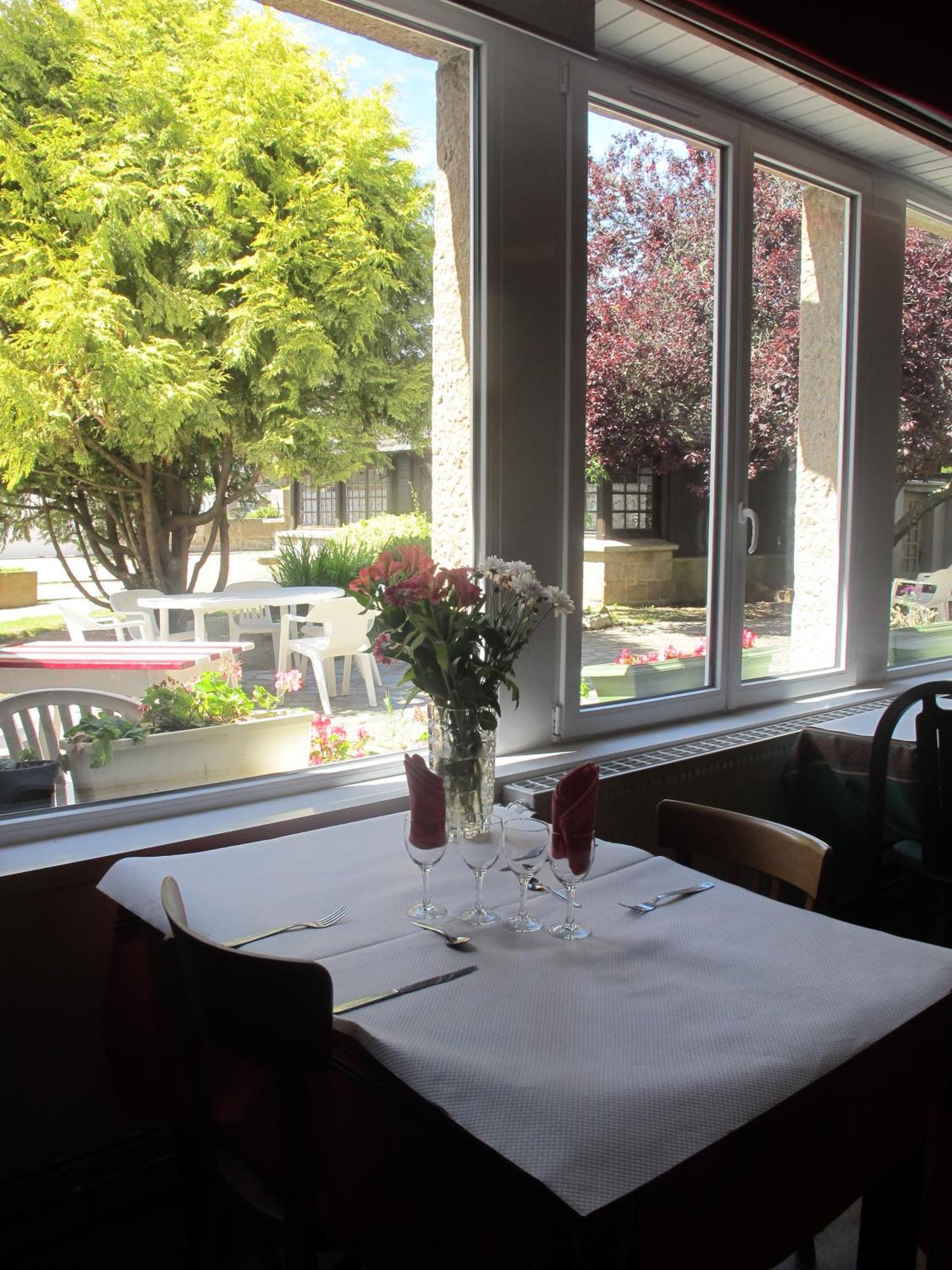 Ecume De Mer Hotel Trebeurden Bagian luar foto